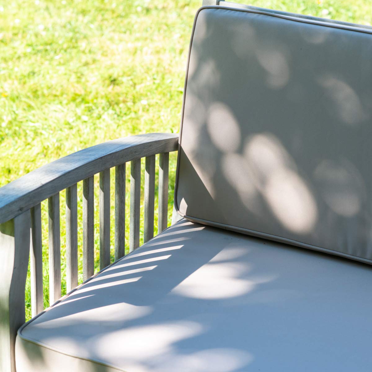 Gardenesque Patio Garden Furniture Set - Light Grey Wooden Garden Set - Repton Lounge - Outdoor Table & Chairs - Durable and Comfortable Design - With
